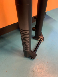 Rockshox Recon Luchtgeveerde Tapered Thru Axle Boost Lock-Out 29er ATB Voorvork, Zwart, GloedNieuw