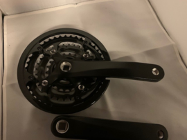 Basis, TRIPLE 175mm CRANKSET, Zwart, Gloednieuw