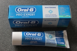 Oral-B Pro Expert Whitening Toothpaste