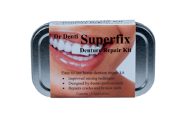 Superfix, speciale lijm voor kunstgebit en tandprothese.