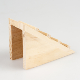 Houten trap houtkleurig