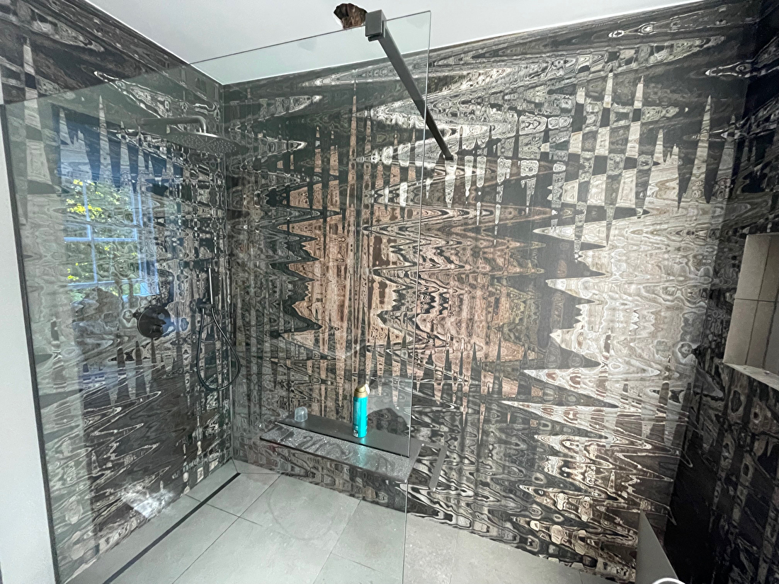 liquidwood wet system shower wallpaper