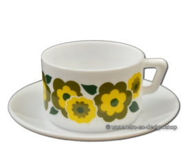 Vintage Arcopal France LOTUS koffiekop en schotel, Groen/geel