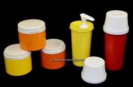 Tupperware Set mit Kräutern Turm und Spender für Senf / Mayonnaise und Ketchup