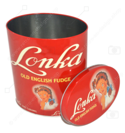 Oval red retro tin made by Lonka for soft caramel