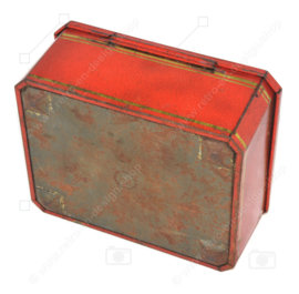 Rectangular red tin with gold-coloured details and floral decoration
