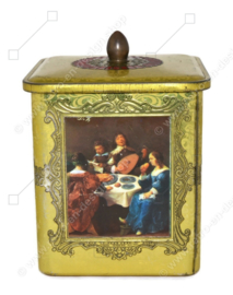 Square tin drum with a gold-coloured knob with an image of paintings by Dutch masters