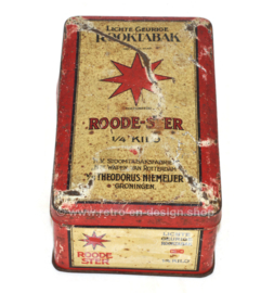 Vintage blikken doos voor tabak van Niemeijer “Roode-Ster Lichte Geurige Rooktabak”.