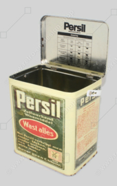 Rectangular retro-vintage tin by Persil for self-acting detergent, with the inscription: Washes everything!