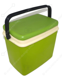 Vintage 1970s apple green cool box from Curver with lid and black handle