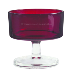 Champagne of Sherbetglas Cavalier Ruby rood door Cristal D'Arques-Durand, Luminarc