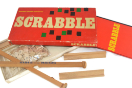 Scrabble, Nederlandse uitgave van SIO uit 1968 inclusief draaitafel