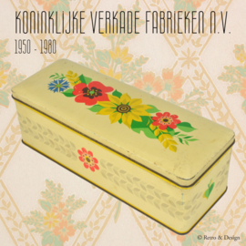 Lata de pan de jengibre de Verkade con imagen de flores, ramo de campo