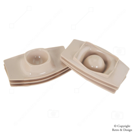 Ensemble de 6 Coquetiers Rétro en Plastique avec Rebord pour Coquilles - Beige
