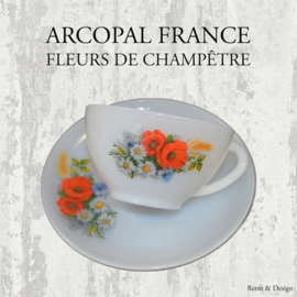 Arcopal France Tasse und Untertasse 'Fleurs de Champêtre' Feldblumen