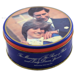 Boîte à biscuits vintage "Marriage Charles & Diana" de 1981