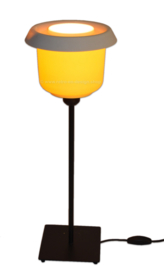 "Batter" Retro-Vintage Tupperware tafellamp in geel-wit.