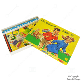 Vintage Bordspel "De School gaat uit" (1959) van Jumbo – Retro Charme en Nostalgie