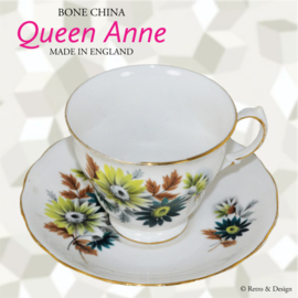 Taza y plato de porcelana "Queen Anne" - Bone China made in England - estampado floral en tonos marrones