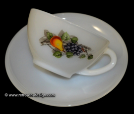 Taza de té o plato hondo Arcopal Fruits de France con platillo blanco