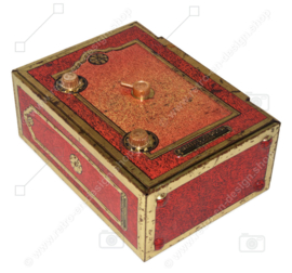 Vintage tin money box in the shape of a safe or safe by Smith & Johnson, London for COURIER cigars
