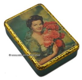 Vintage 50s cigarros lata con la imagen de una mujer en la tapa