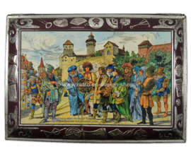 Large tin by E. Otto Schmidt Lebkuchenfabrik Nürnberg