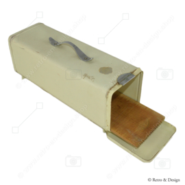 Lata rectangular con tapa abatible en el lateral para pan de jengibre