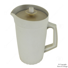 Retro Tupperware Pitcher: Timeless Style and Functionality in One