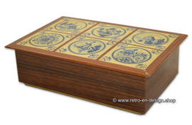 Caja de la lata vintage, La cerámica de Delft con patrón de madera