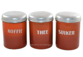 Brocante / juego antiguo de recipientes de almacenamiento de esmalte de color marrón anaranjado para café, azúcar y té (holandés)