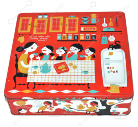 Square Verkade biscuit tin with illustrations by Esther Aarts