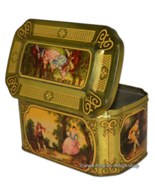 Vintage tin box with romantic scenes. Made by "De Gruyter goudmerk thee"