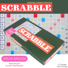 "Spears-Spelen' Nederlandse Scrabble uitgave: Woordspelplezier met Plastic Stenen"