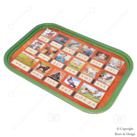 Nostalgische vintage set blikken en dienblad met afbeeldingen van het Iconische "Aap, Noot, Mies" Leesplankje!