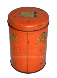 Round vintage tin for rusks made by Fabr. De Bijenkorf Schuilinga, Surhuisterveen