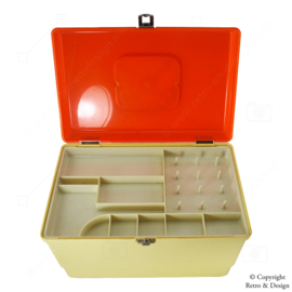 Caja de Costura Vintage Curver de los Años 70: Solución de Almacenamiento con Estilo