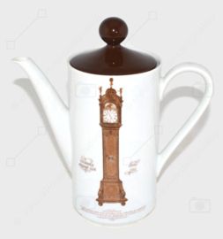 Nutroma porcelain coffee or thee pot produced by Mitterteich Porzellan (clock crockery set)
