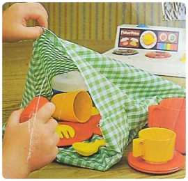 Vintage 24-delige Fisher-Price kinderkeuken met kookstel