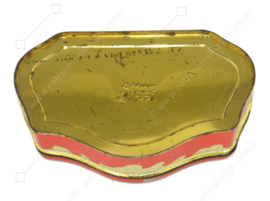 Scalloped red vintage tea tin by DE GRUYTER with floral decoration