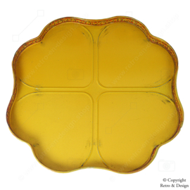 LU Heart-Shaped Vintage Cookie Tin Set with Clover-Shaped Tray – PiM's, Scholiertje, Bastogne & Rendez-vous