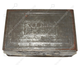 Caja de hojalata vintage con escenas de pub, en relieve, de Van Melle, Breskens