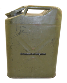 Vintage legergroene US Jerrycan 20 liter