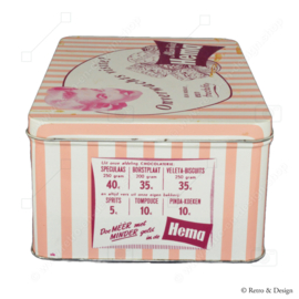 Boîte rétro rose pour biscuits par Hema avec des photos de l'intérieur de la boutique