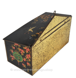Rectangular cleaning box with flap lid, decorations with cherry blossoms, ibises and lanterns "Be Smart, Use Glim"