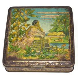 Square vintage chocolate tin by Baronie, Schiedam