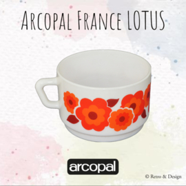 Arcopal Lotus soup bowl in orange/red floral pattern