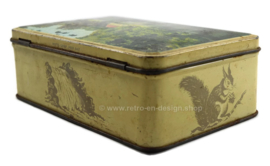 Tin box with image of Farm at Park Sonsbeek, Arnhem