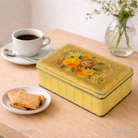 Lata Verkade Antigua – Caja de Galletas – Tapa Abatible – 1940–1960