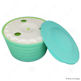 Green Tupperware Expressions Salad Spinner